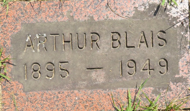 plaques\lot644_5.jpg
